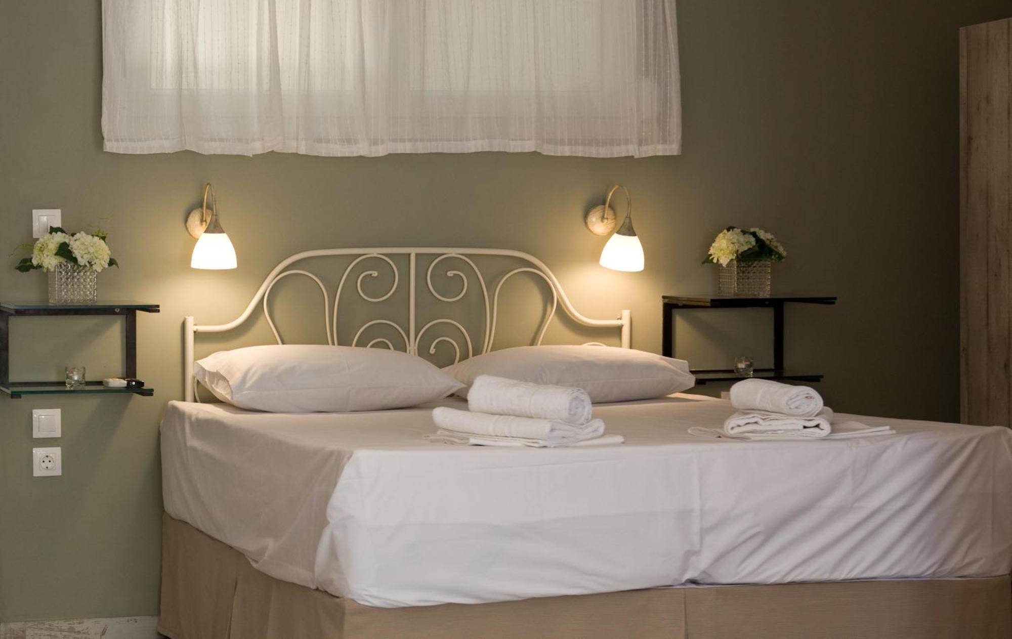 Axion Esti Apartments Skopelos Zimmer foto